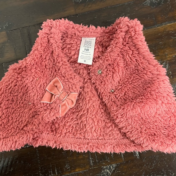 Pink vest - Picture 2 of 5